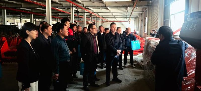 山東省“十百千萬”農(nóng)機推廣大行動 菏澤市小麥玉米精量播種技術推介活動在山東奧龍舉辦